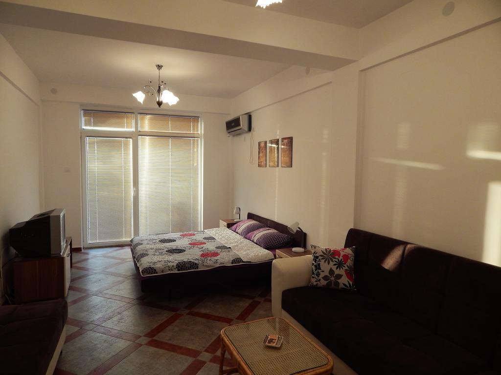 Paskali Apartment Ohrid Bagian luar foto
